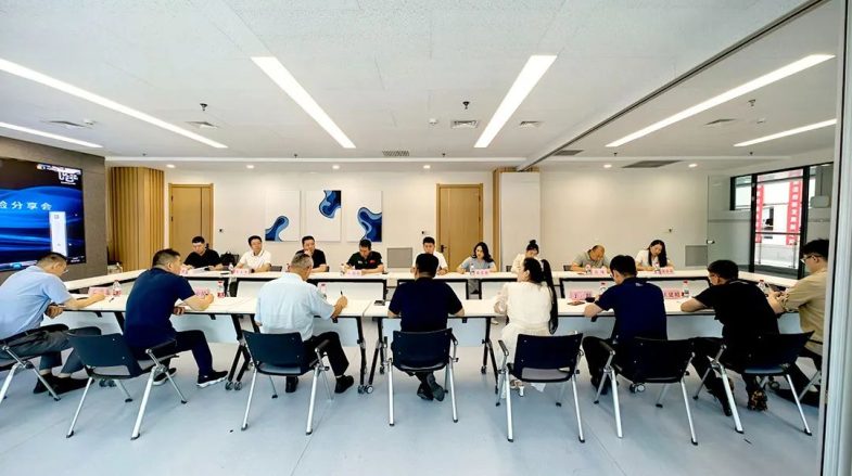 In the future, we will promote high-level opening and high-quality development of the airport economic zone and comprehensive security zone.
